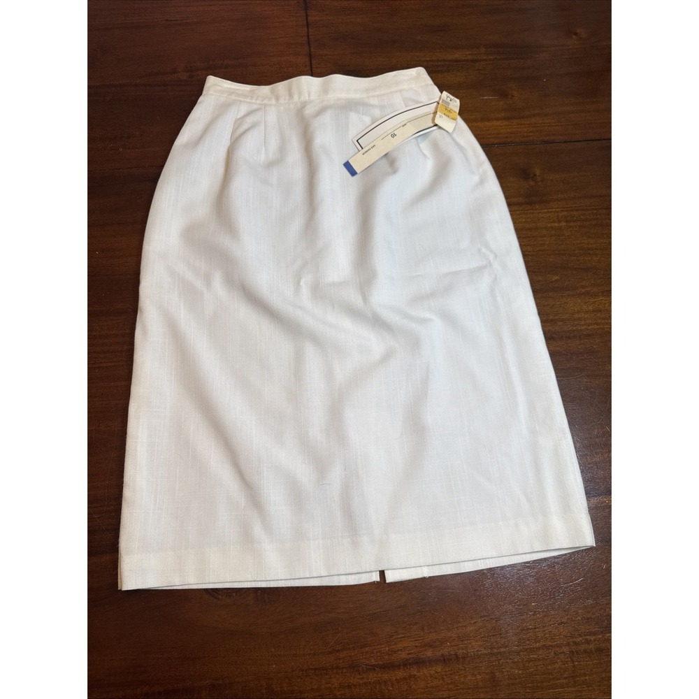 NWT Vintage‎ Sag Harbor White Culotte Skirt Size 10 Yonkers Lightweight